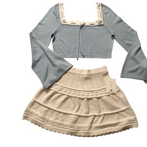 3 for $20 🎉🎊🎉Women’s Blue Sweater